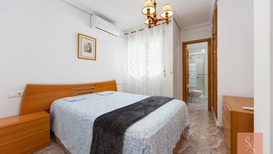 Byt 1 km od pláže v blízkosti centra Torrevieja
