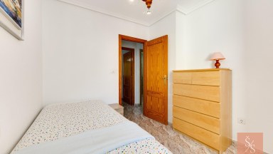 Byt 1 km od pláže v blízkosti centra Torrevieja