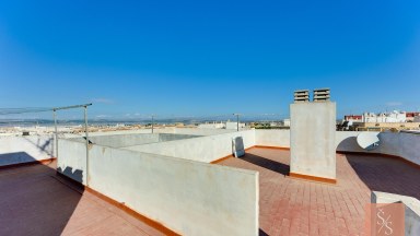 Byt 1 km od pláže v blízkosti centra Torrevieja