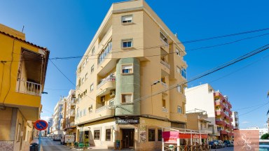 Byt 1 km od pláže v blízkosti centra Torrevieja