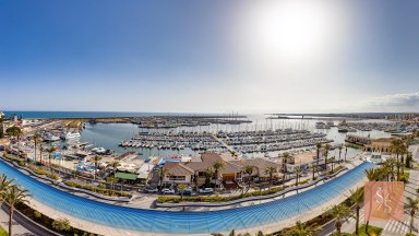 Byt 1 km od pláže v blízkosti centra Torrevieja