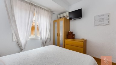 Velký byt s výhledem na moře u pláže Naufragos