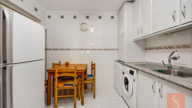 Bungalov s terasou u solného jezera Torrevieja