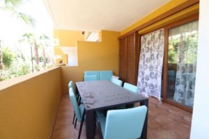 Apartmán, Punta Prima, Balkon