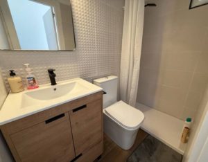 Apartmán La Mata, Koupelna