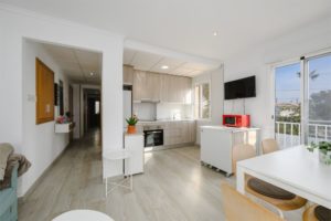Apartmán Santa Pola, Kuchyň