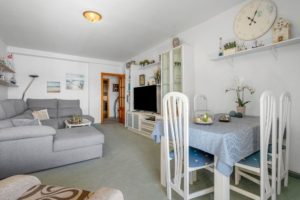 Apartmán v První Linii, Torrevieja, Obývací Pokoj
