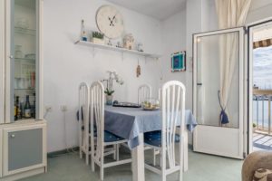 Apartmán v První Linii, Torrevieja, Jídelna