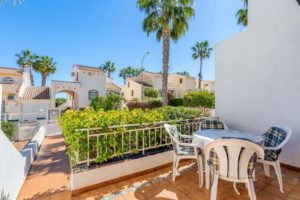 Domek Los Dolses, Veranda