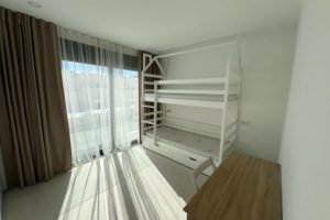 Vila Benijofar, Pokoj