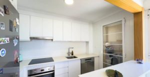 Apartmán Guardamar, kuchyň