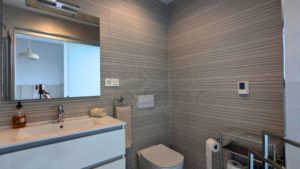 Apartmán Orihuela Costa, koupelna