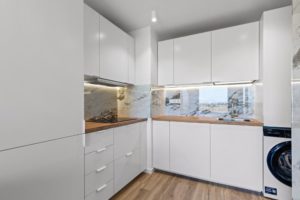 Apartmán Punta Prima, kuchyně
