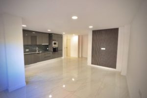 Apartmán Torrevieja, kuchyně