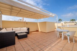 Penthouse Villamartin, střešní terasa