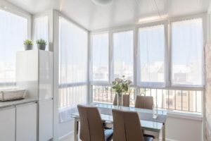 Podkrovní apartmán Torrevieja, jídelna