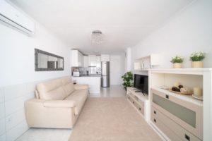 Podkrovní apartmán Torrevieja, obývací pokoj