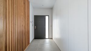 Vila Torremendo, vstup