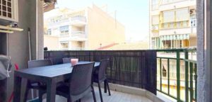 Apartmán v centru Torrevieja, Balkon