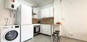 Apartmán v centru Torrevieja, Kuchyně
