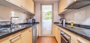Apartmán Las Colinas kuchyně