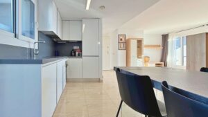 Ático Punta Prima kuchyně