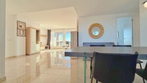 Ático Punta Prima obývací pokoj