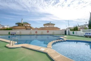 Zrekonstruovaný bungalow Los Altos